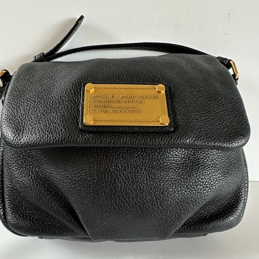 Marc Jacobs Mini Natasha Crossbody/Shoulder Leather Bag
